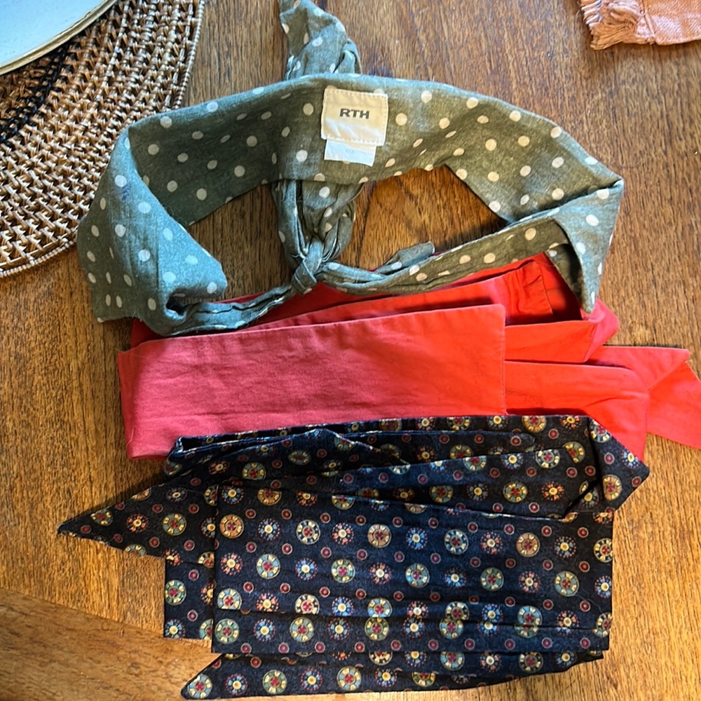 RTH shirt collar
